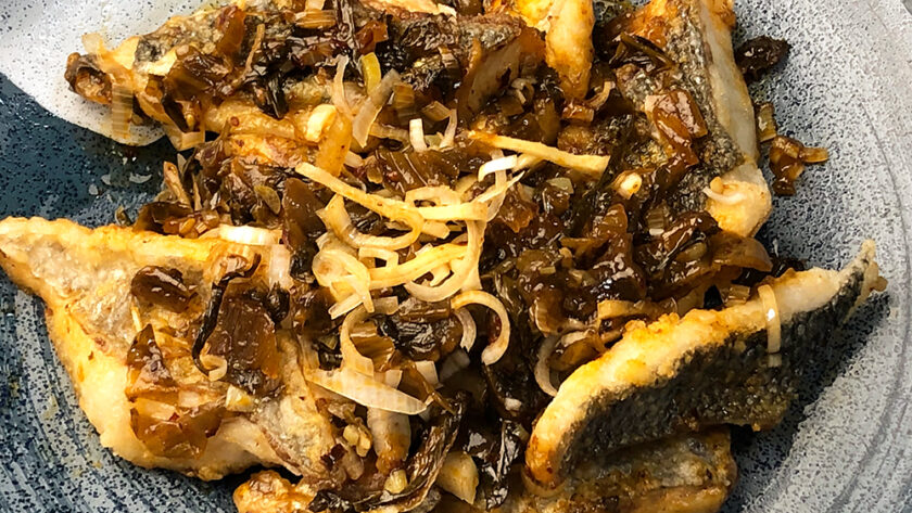 白身魚の辛子高菜あんかけ