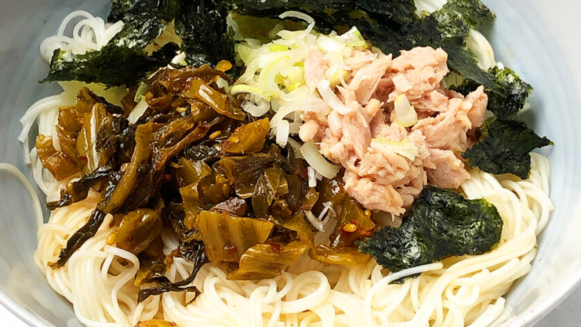 辛子高菜とツナの冷し素麺