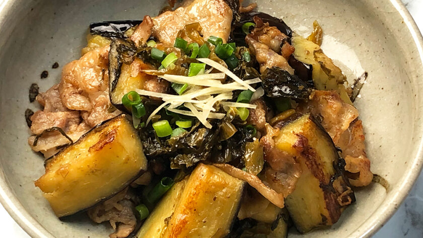 茄子と豚バラ肉の高菜味噌炒め