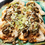 辛子高菜でつくるよだれ鶏